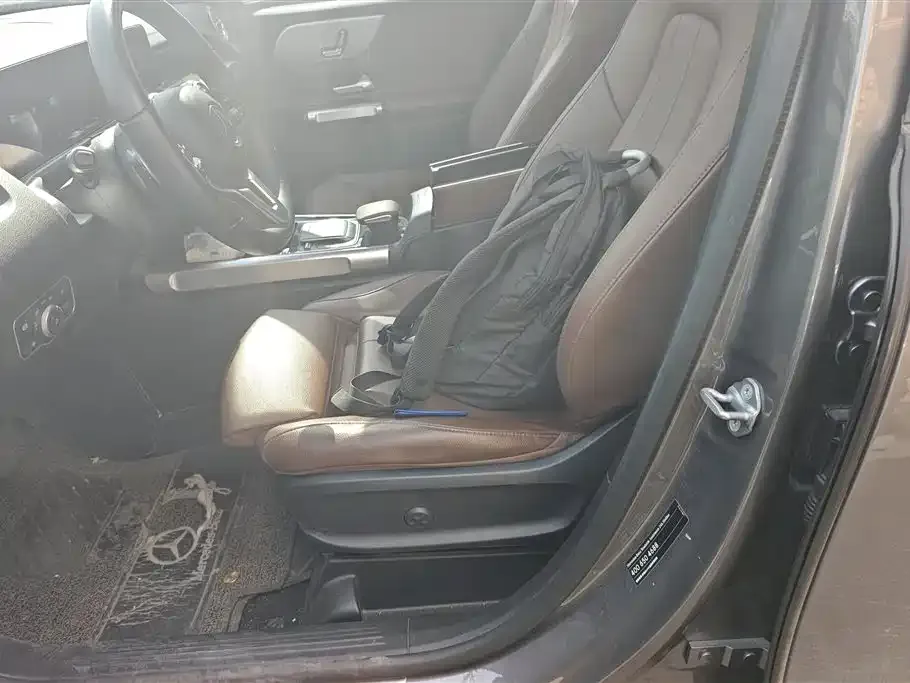 Mercedes-Benz GLB 2023 из CN, фото 2