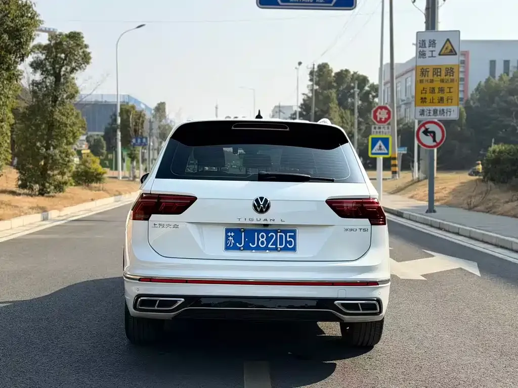 Volkswagen Tiguan L 2023 из CN, фото 10
