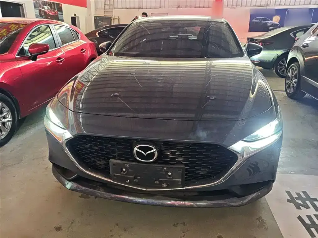 Mazda 3 Axela 2024 из CN, фото 9