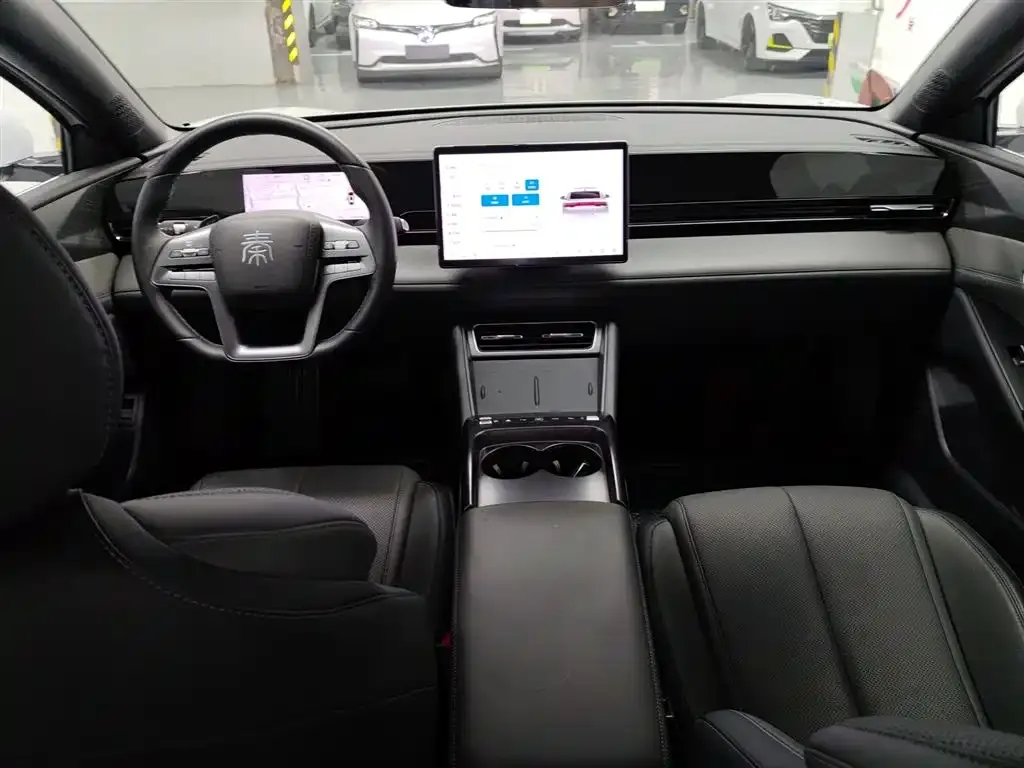 BYD Qin L 2025 из CN, фото 3