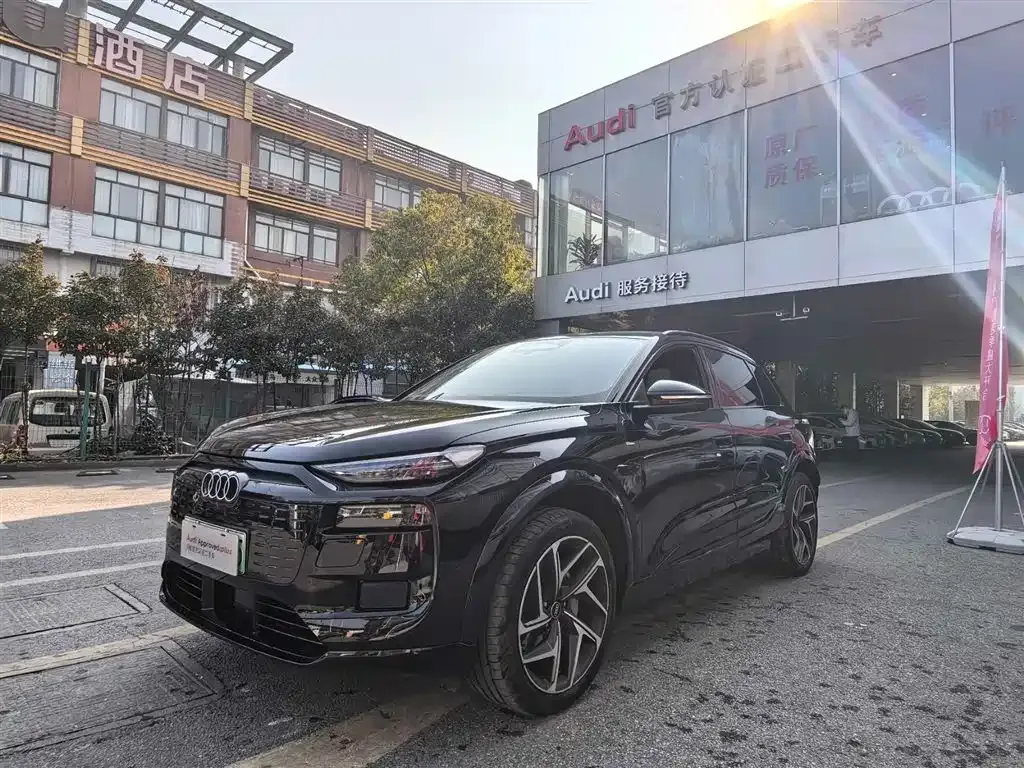Audi Q6L e-tron 2025 из CN, фото 1