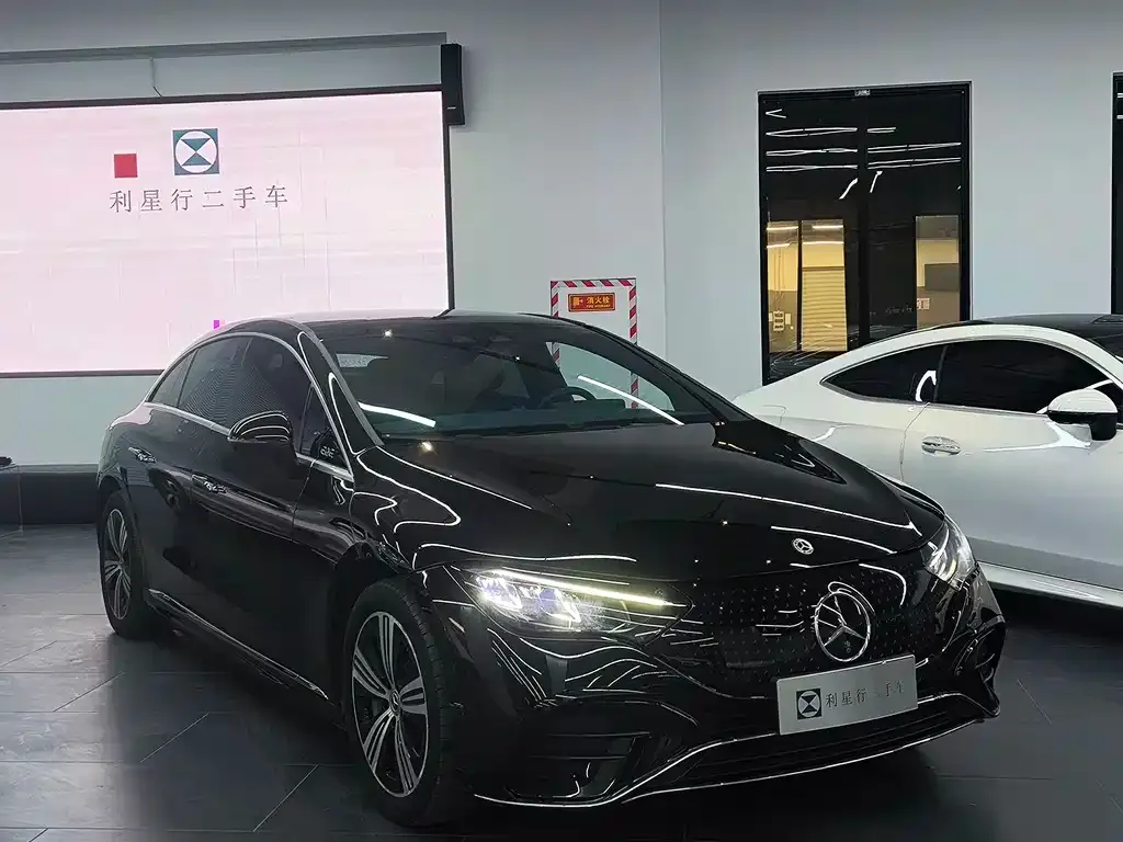 Mercedes-Benz EQE 2023 из CN, фото 2
