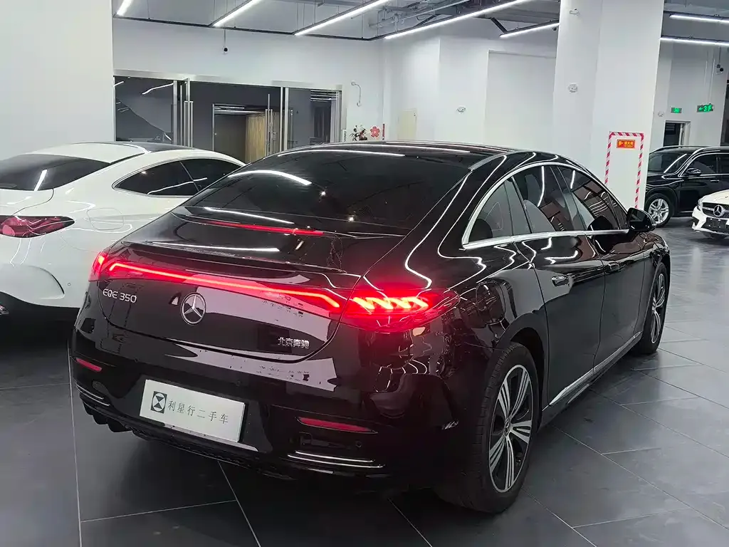 Mercedes-Benz EQE 2023 из CN, фото 6