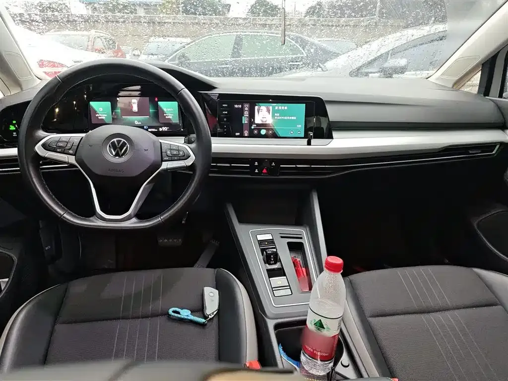 Volkswagen Golf 2021 из CN, фото 4