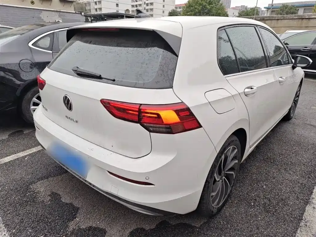 Volkswagen Golf 2021 из CN, фото 10