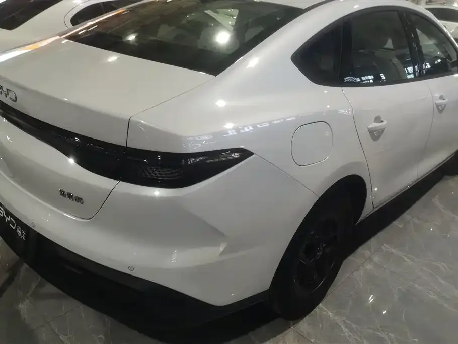 BYD Qin PLUS 2026 из CN, фото 4