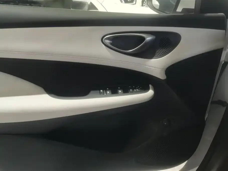 BYD Qin PLUS 2026 из CN, фото 9