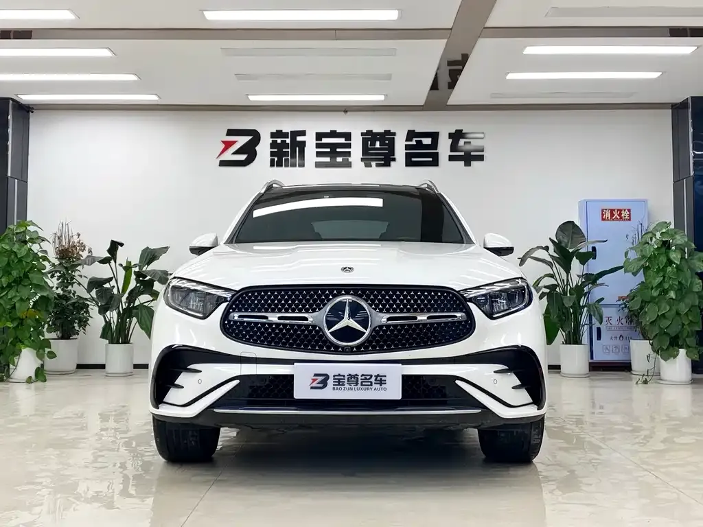 Mercedes-Benz GLC 2024 из CN, фото 3