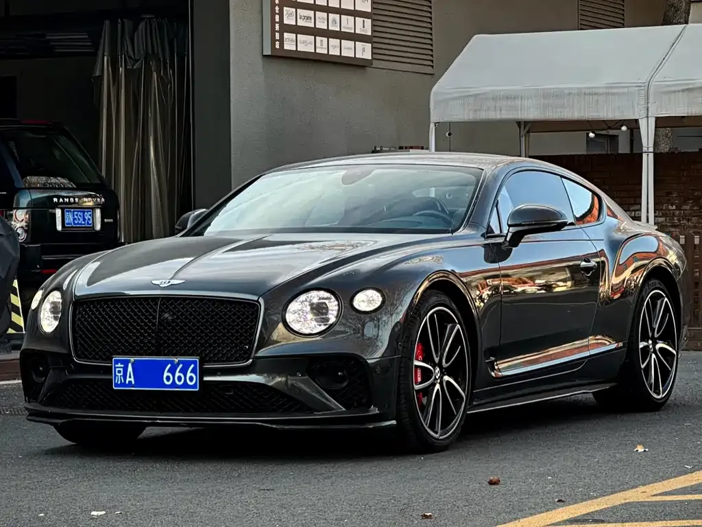 Bentley Continental 2021 из CN, фото 1