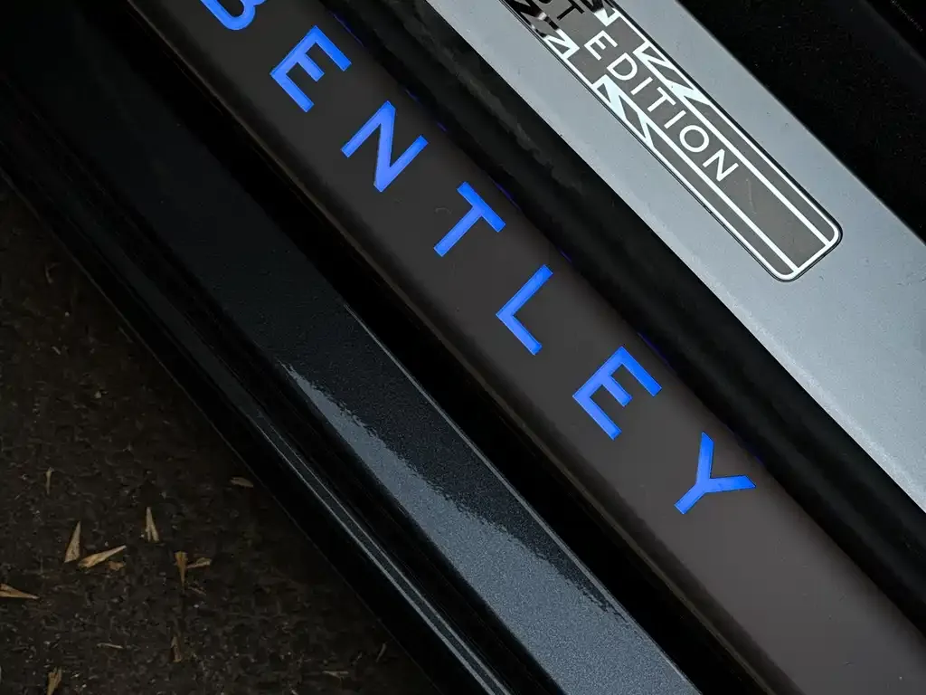 Bentley Continental 2021 из CN, фото 6