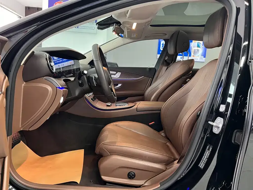 Mercedes-Benz E-Class 2023 из CN, фото 2