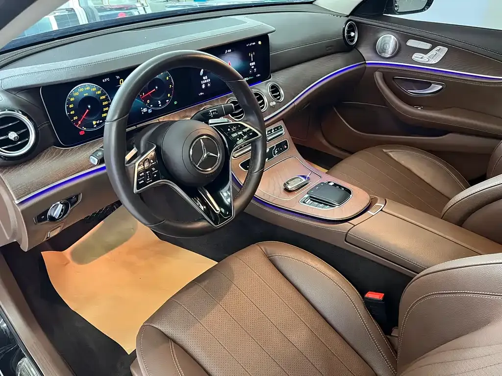 Mercedes-Benz E-Class 2023 из CN, фото 10