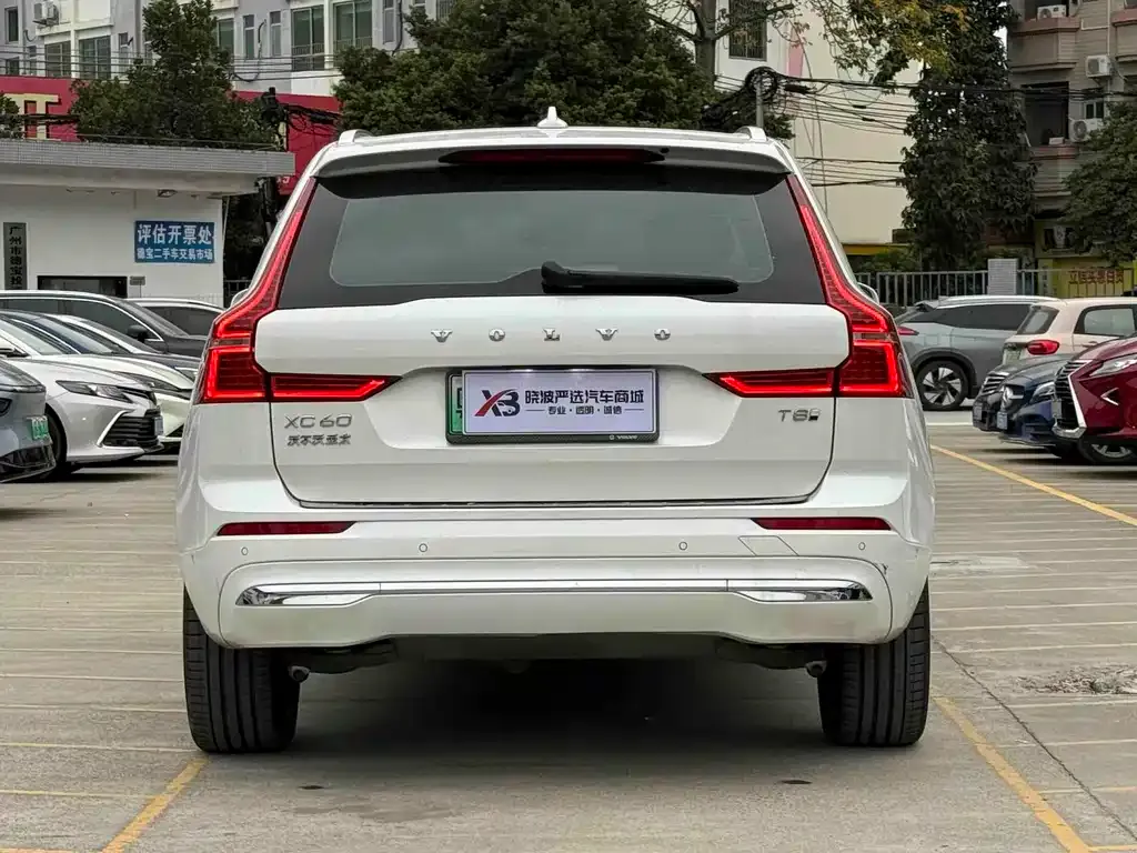 Volvo XC60 PHEV 2025 из CN, фото 7