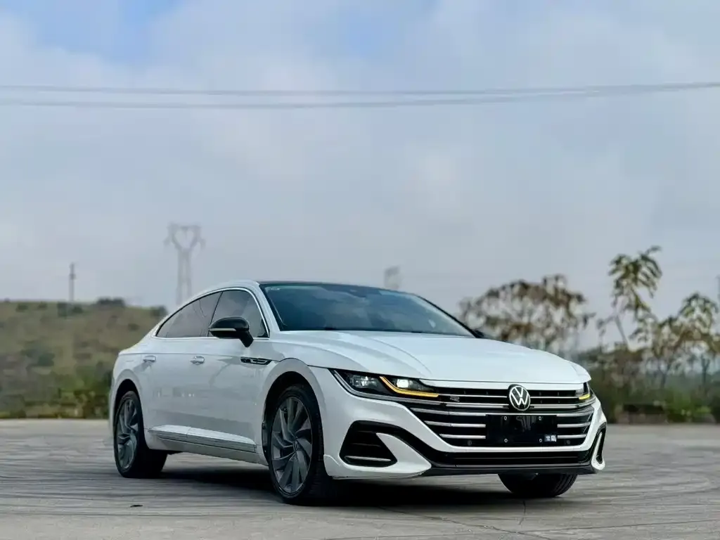 Volkswagen CC 2023 из CN, фото 6