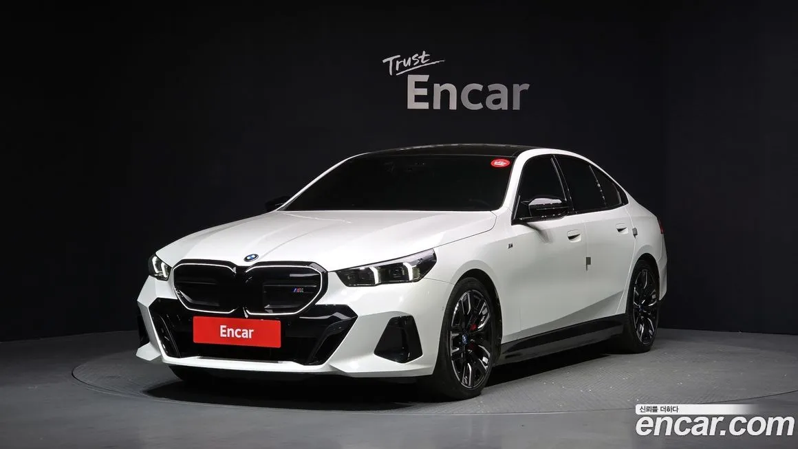 BMW i5