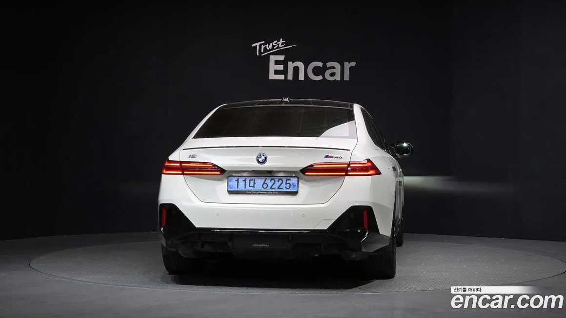 BMW i5 2024 из KR, фото 5