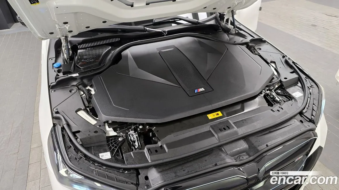 BMW i5 2024 из KR, фото 10