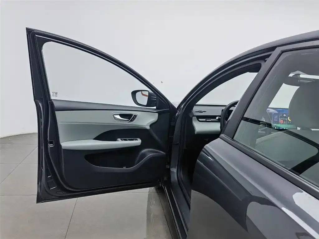 Roewe D6 2025 из CN, фото 5