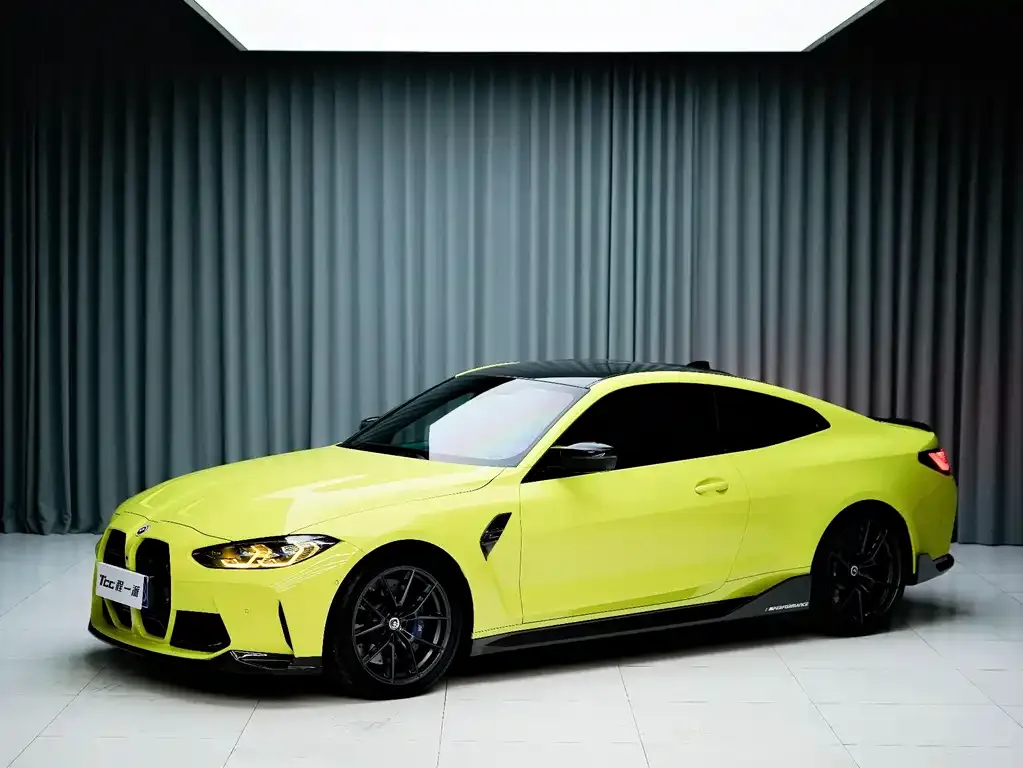 BMW M4 2023 из CN, фото 1