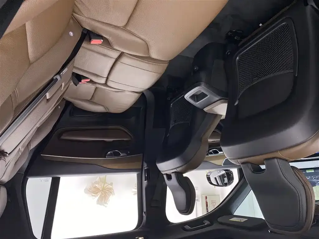 Volvo XC90 2023 из CN, фото 10