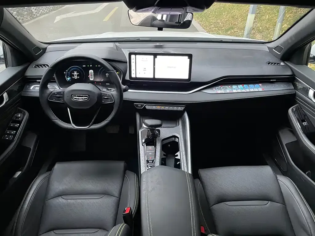 Geely Xingrui 2024 из CN, фото 2