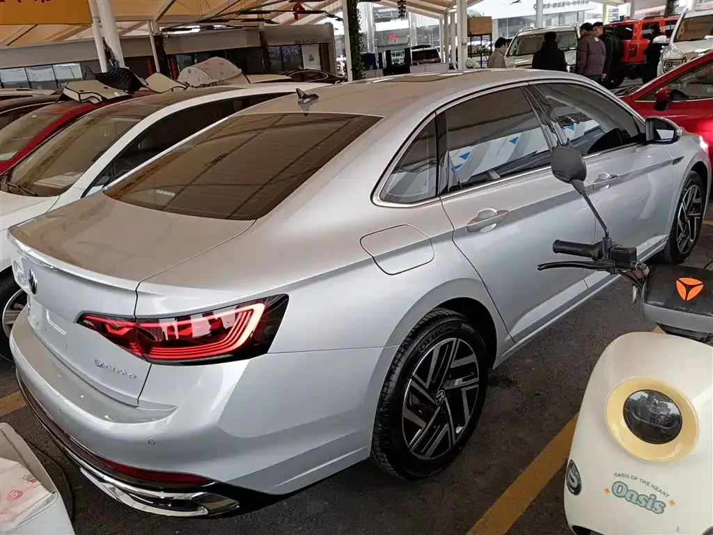 Volkswagen Sagitar 2024 из CN, фото 3
