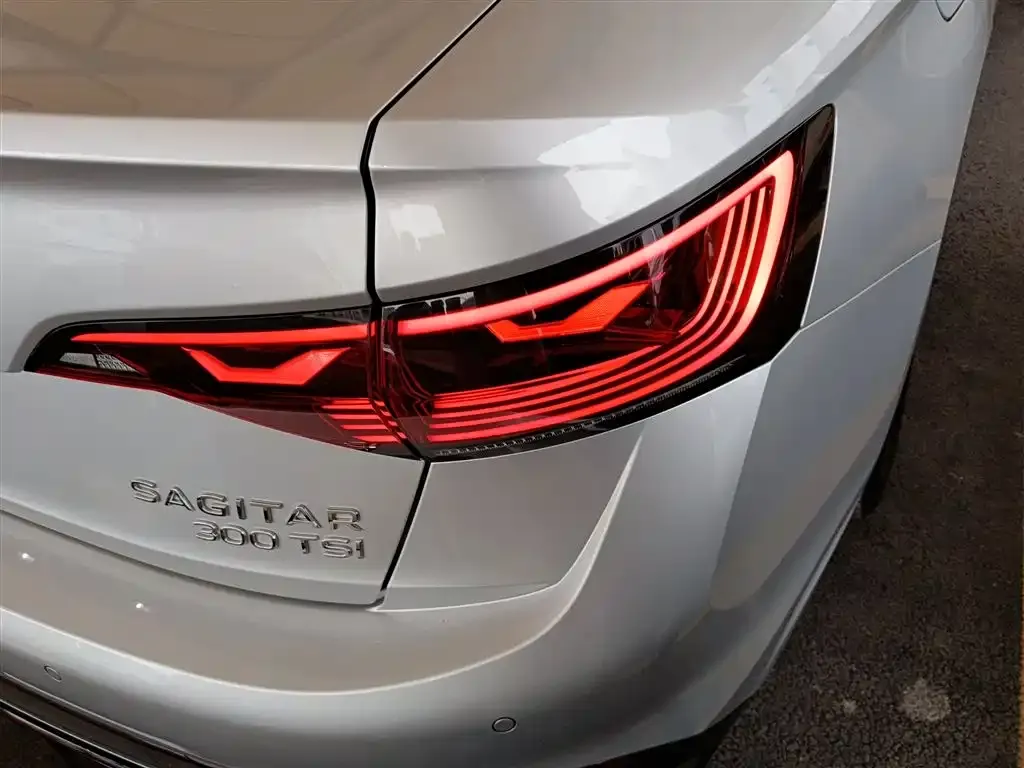 Volkswagen Sagitar 2024 из CN, фото 5