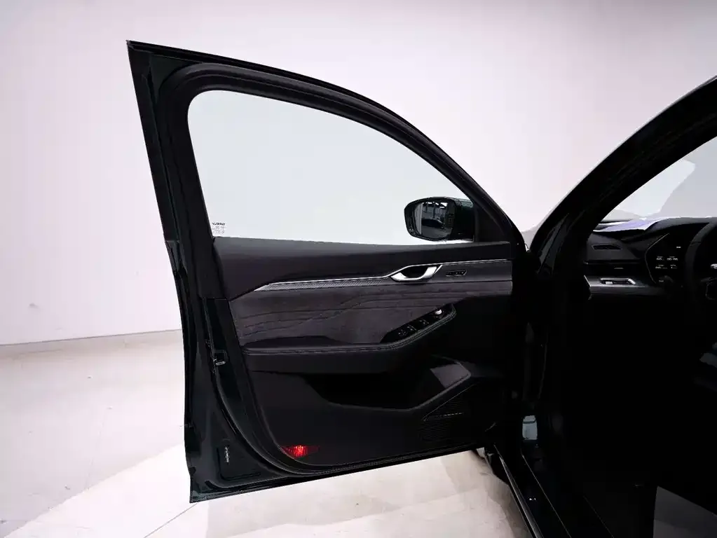 Geely Xingrui 2022 из CN, фото 5