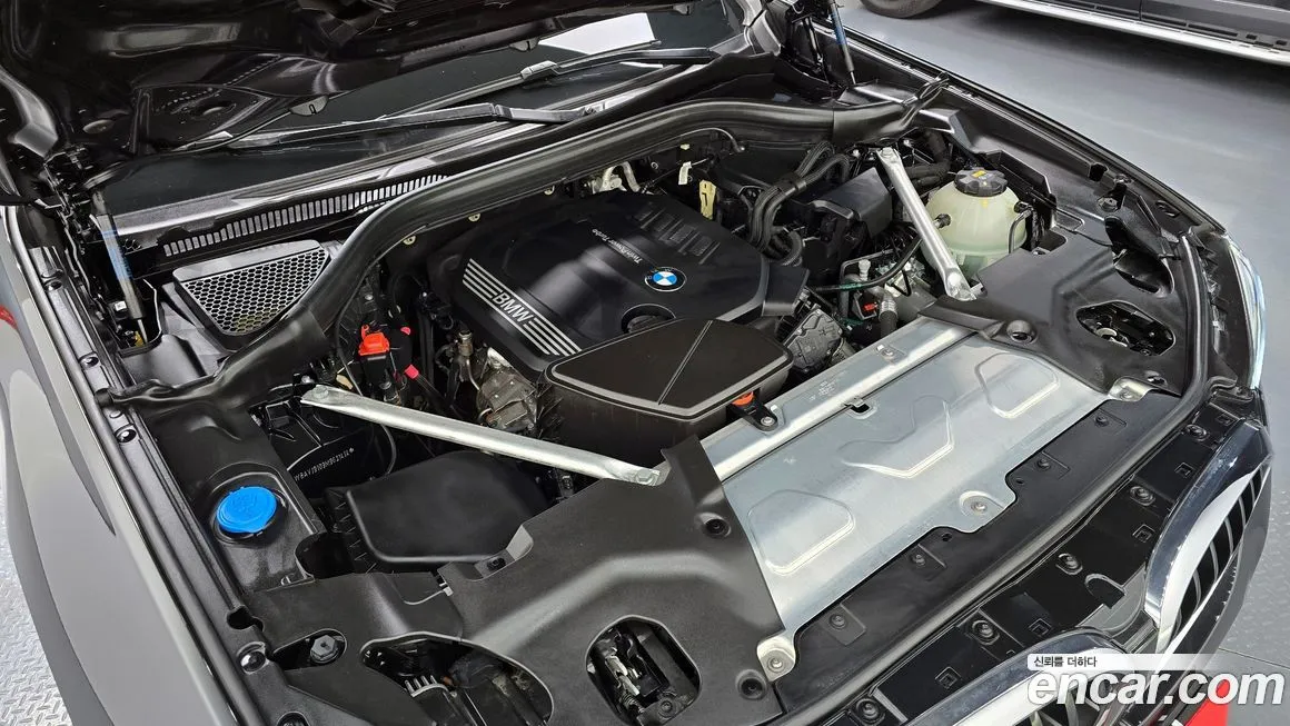 BMW X4 2021 из KR, фото 5