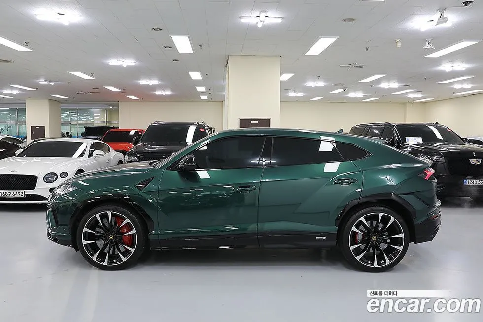 Lamborghini Urus 2024 из KR, фото 10