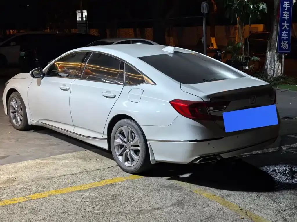 Honda Accord 2021 из CN, фото 2