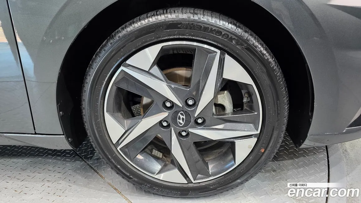 Hyundai AVANTE — фото 6