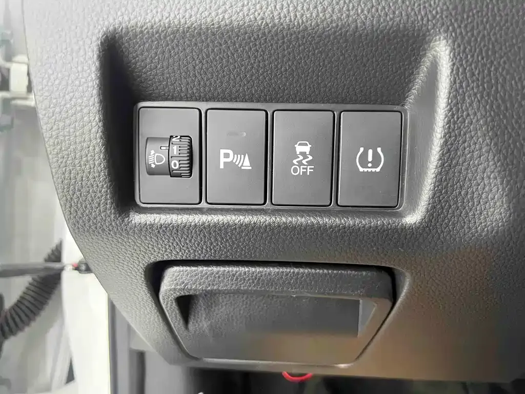 Honda Envix 2022 из CN, фото 2