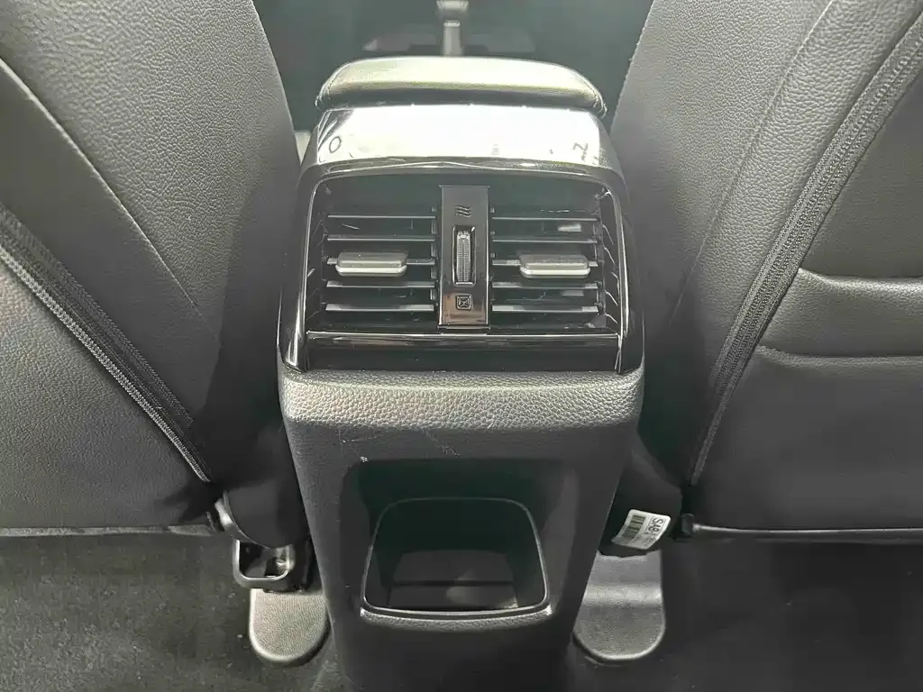 Honda Envix 2022 из CN, фото 9