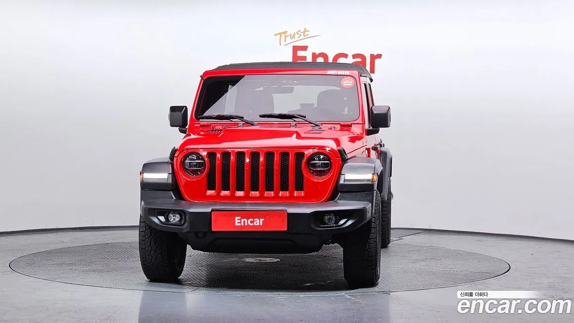 Jeep Wrangler 2021 из KR, фото 7