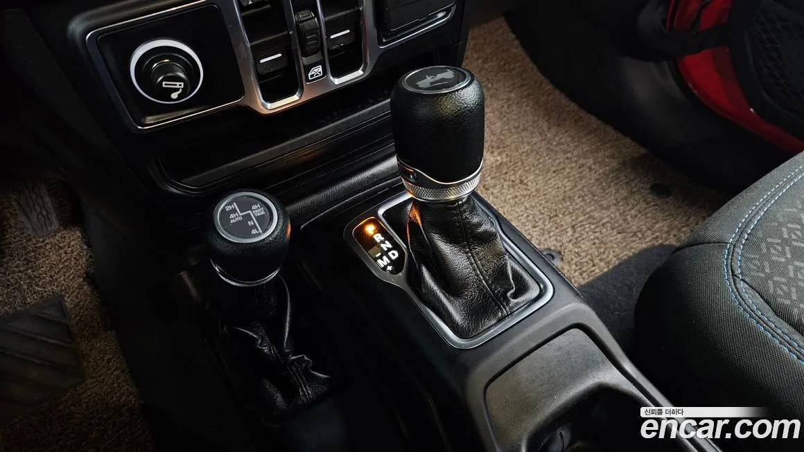 Jeep Wrangler 2021 из KR, фото 8