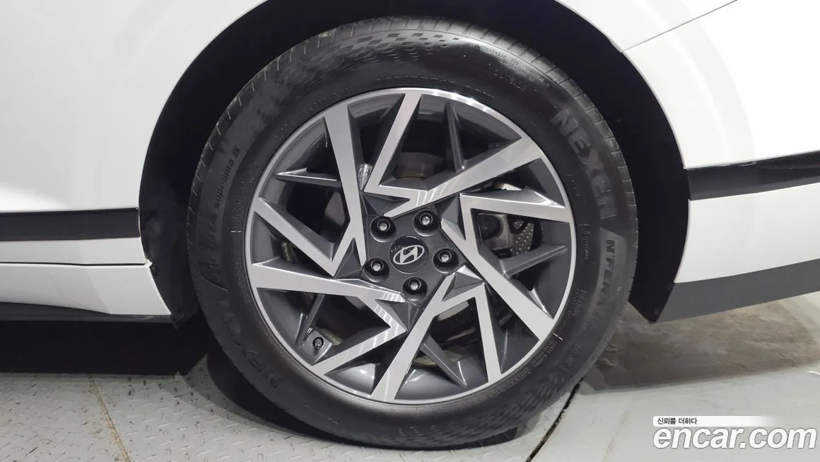 Hyundai Grandeur 2023 из KR, фото 2