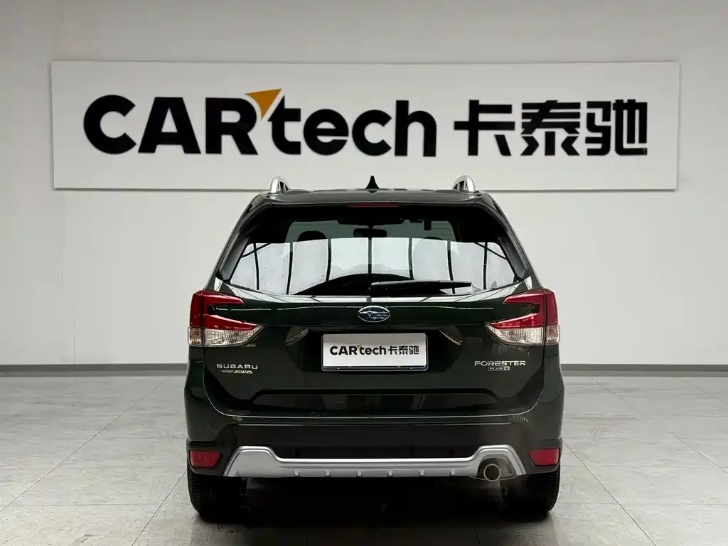 Subaru Forester 2023 из CN, фото 4