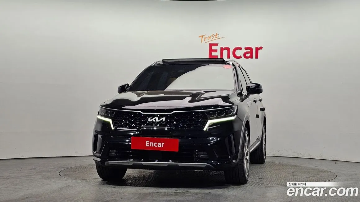 Kia Sorento — фото 9