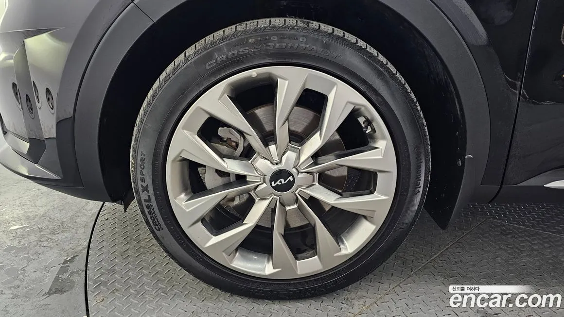 Kia Sorento — фото 7