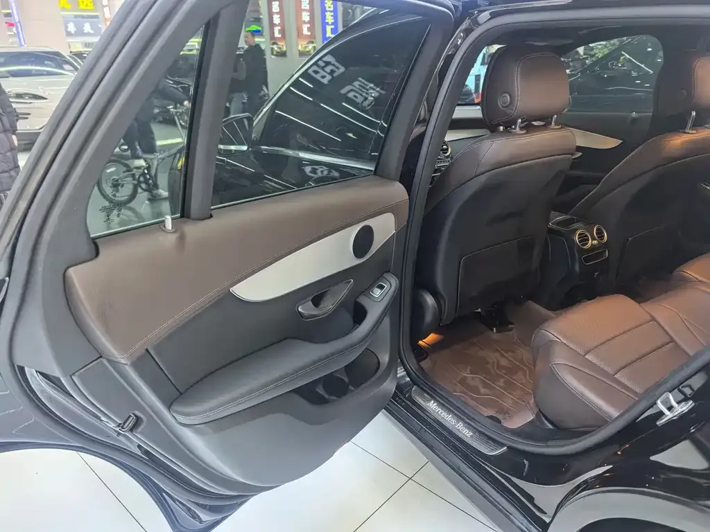 Mercedes-Benz GLC 2021 из CN, фото 3