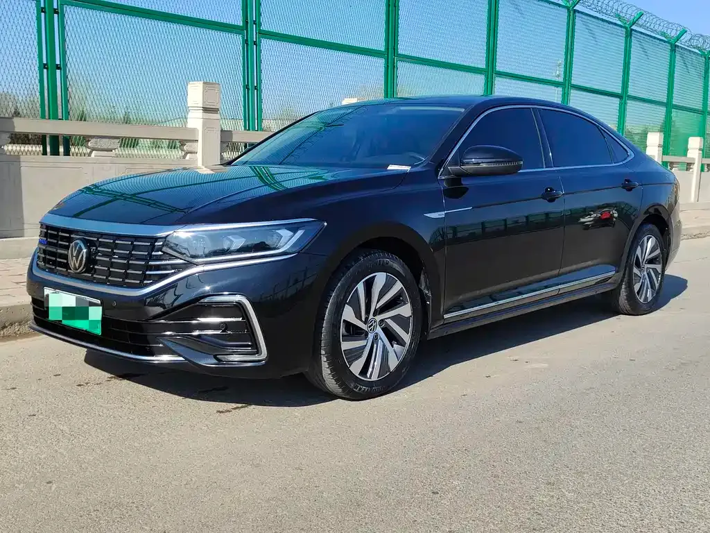 Volkswagen Passat New Energy 2023 из CN, фото 1
