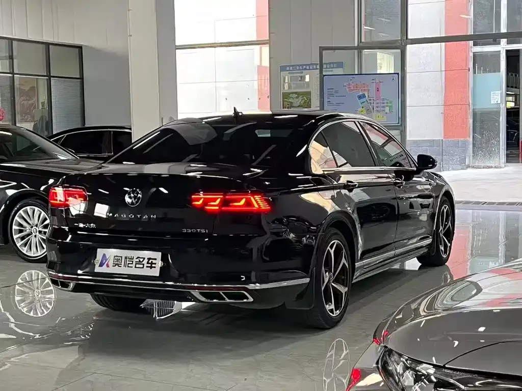 Volkswagen Magotan 2024 из CN, фото 2