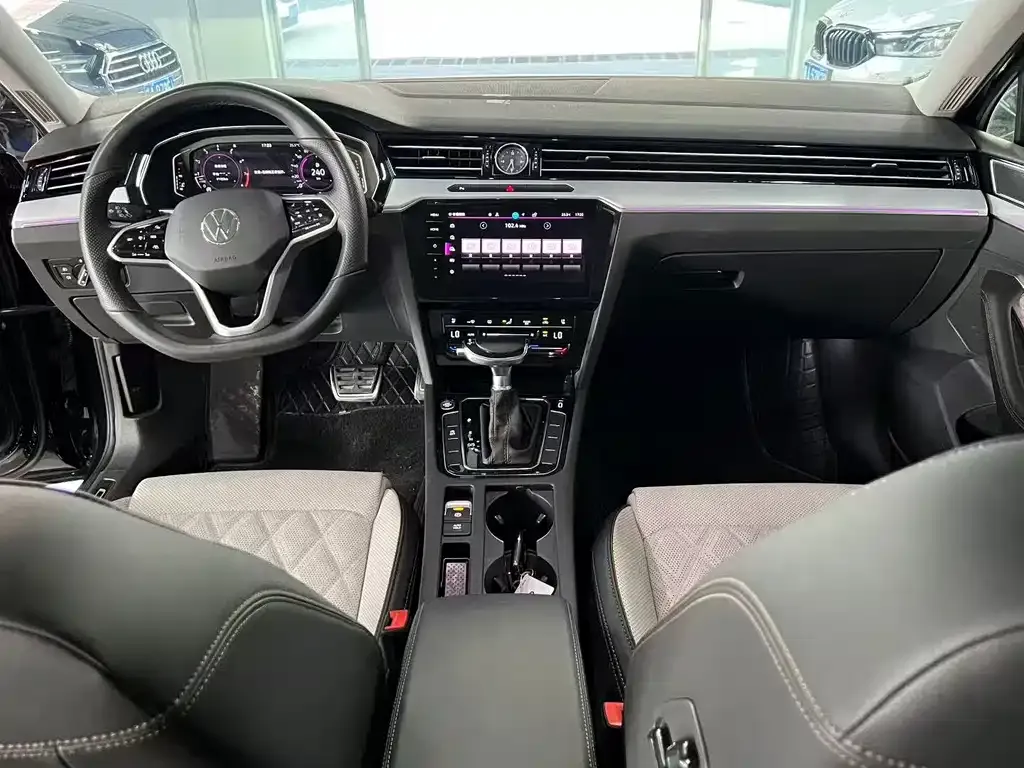 Volkswagen Magotan 2024 из CN, фото 4
