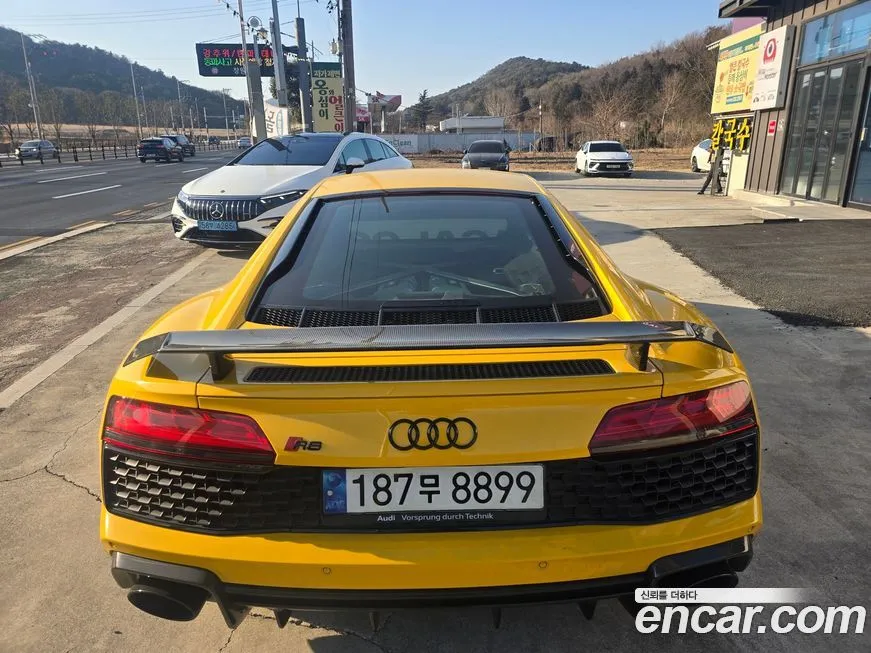 Audi R8 2021 из KR, фото 5