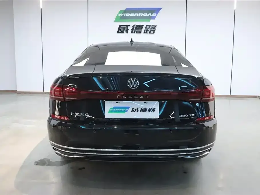 Volkswagen Passat — фото 5