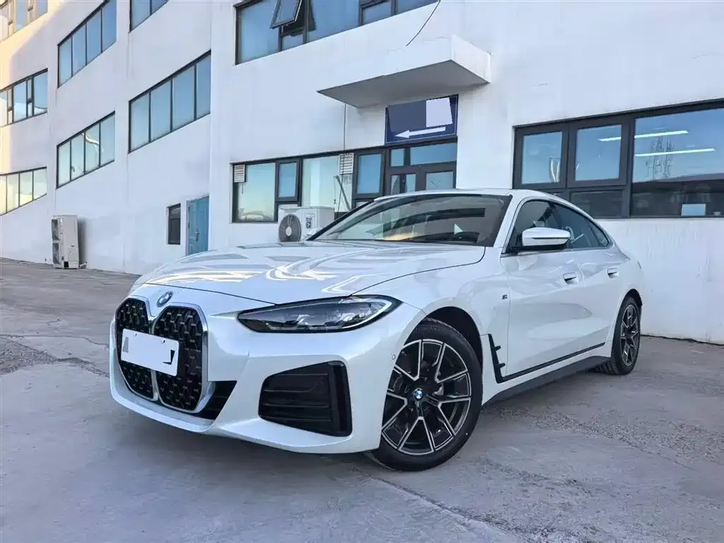 BMW 4 Series 2025 из CN, фото 1