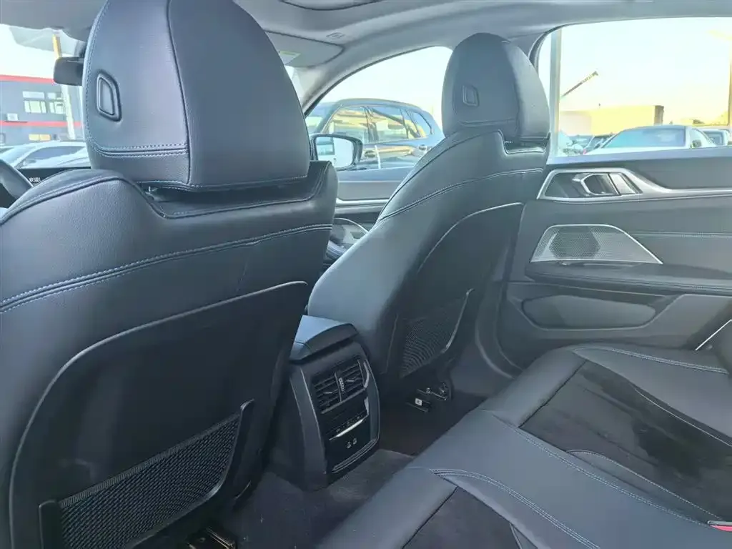 BMW 4 Series 2025 из CN, фото 6