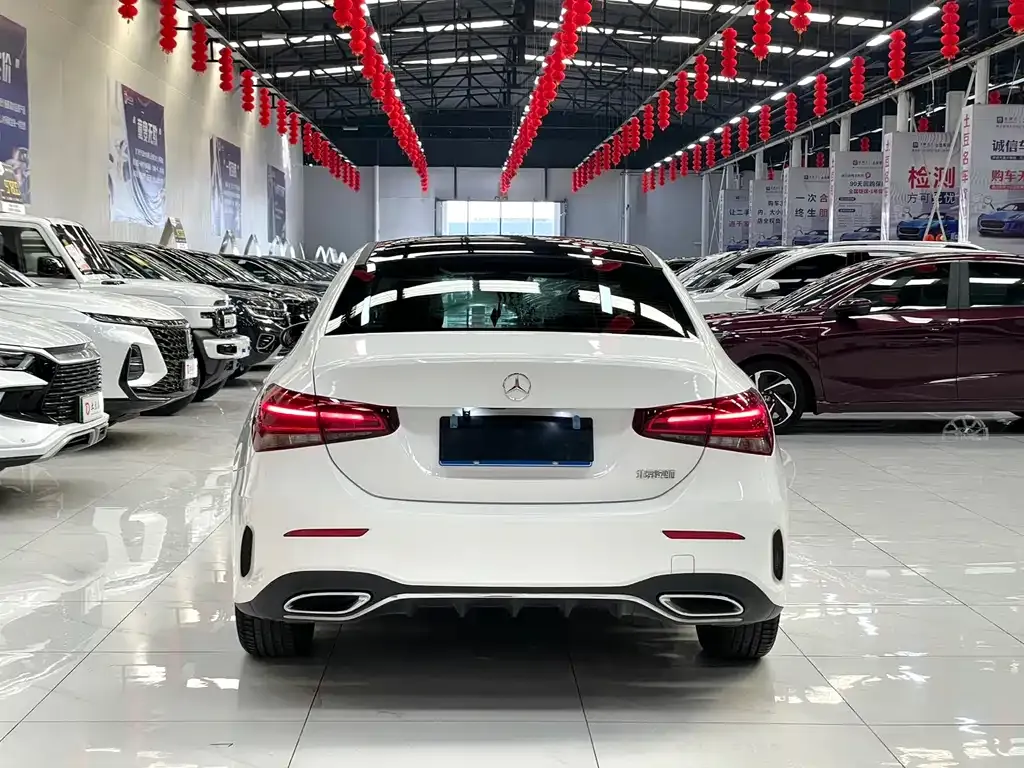 Mercedes-Benz A-Class 2023 из CN, фото 7