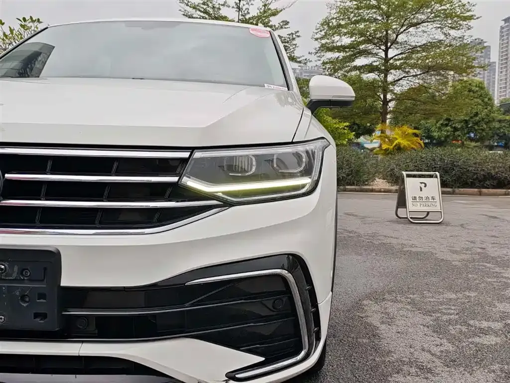 Volkswagen Tiguan L 2021 из CN, фото 5